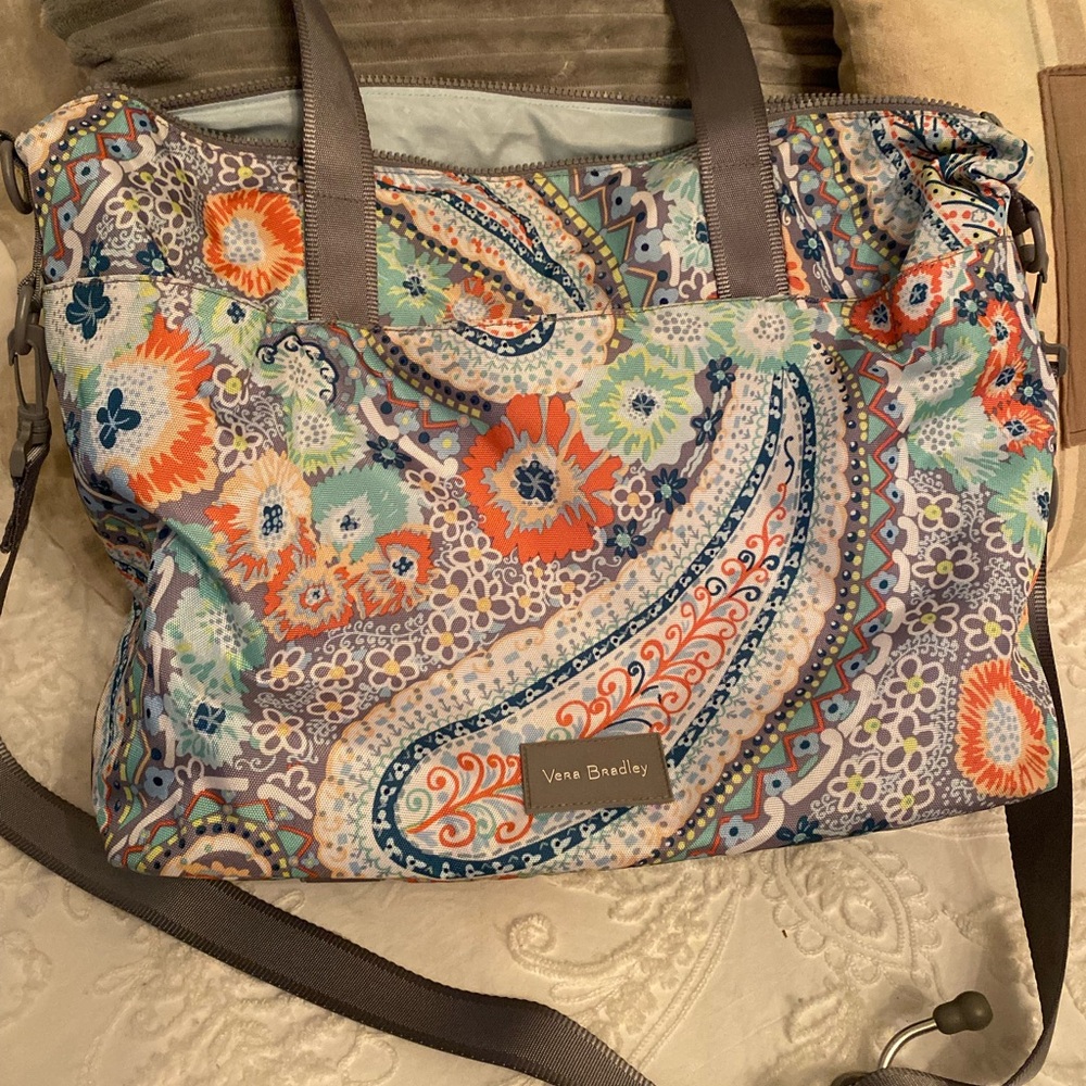 Vera Bradley easy wipe bag - Picture 6 of 6